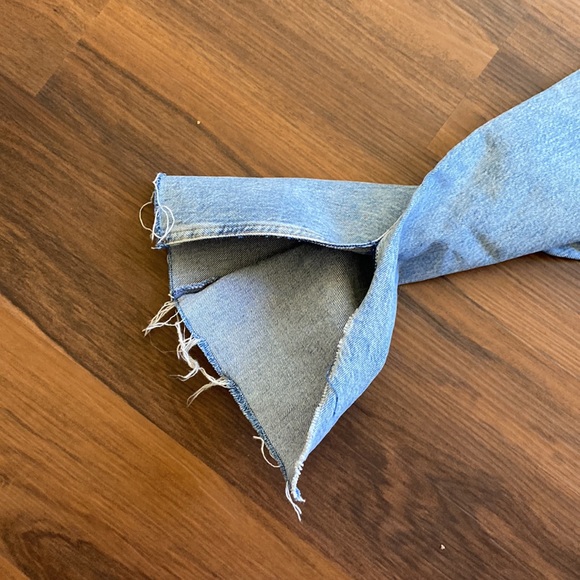 Zara, split flare leg style jeans. Size 2. High rise. My favorite jeans ever - Picture 10 of 11